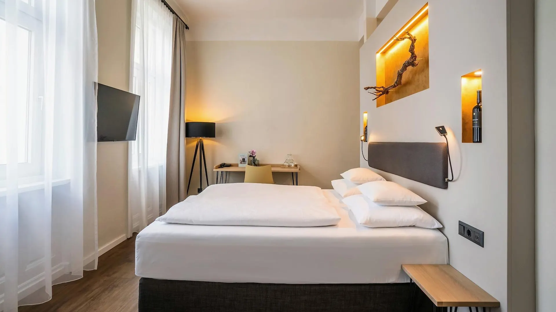 Hotel Rathaus - Wein & Design Vienne