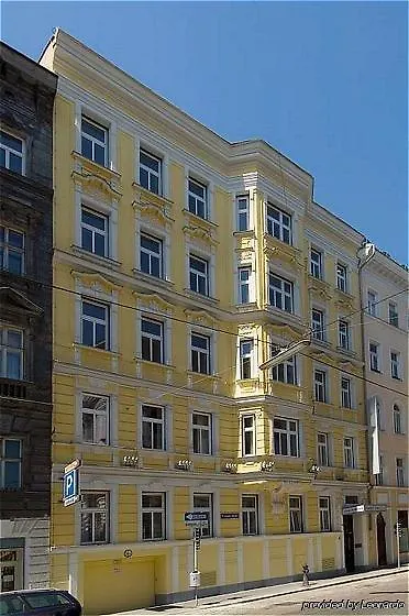 Hotel Rathaus - Wein & Design Vienna