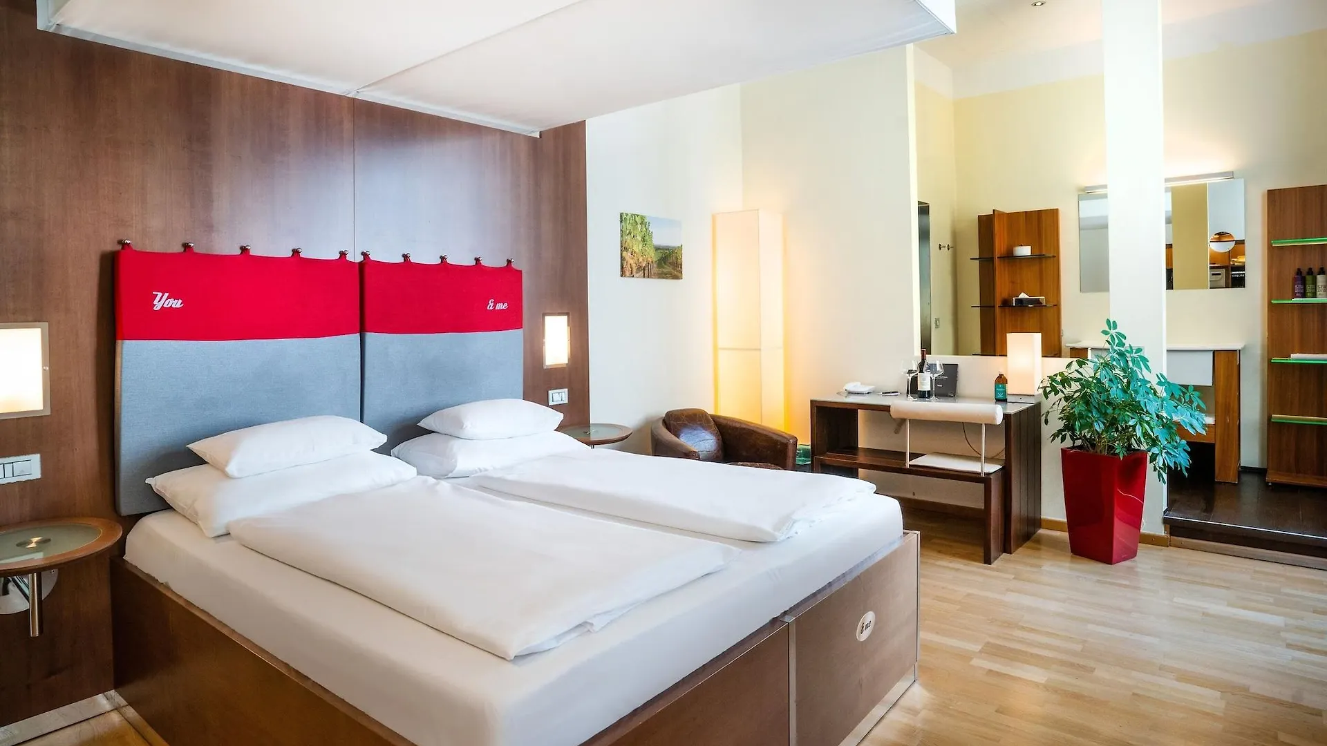 ****  Hotel Rathaus - Wein & Design Vienna Austria