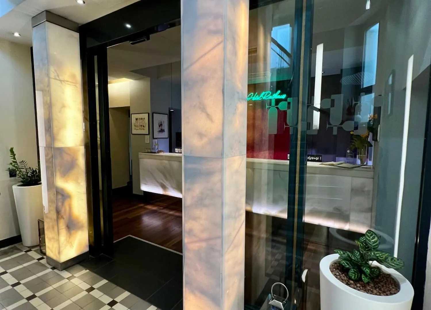 Hotel Rathaus - Wein & Design Vienna